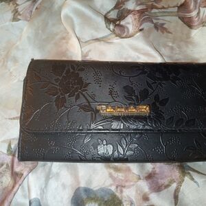 NWOT Tahari Black Floral Wallet